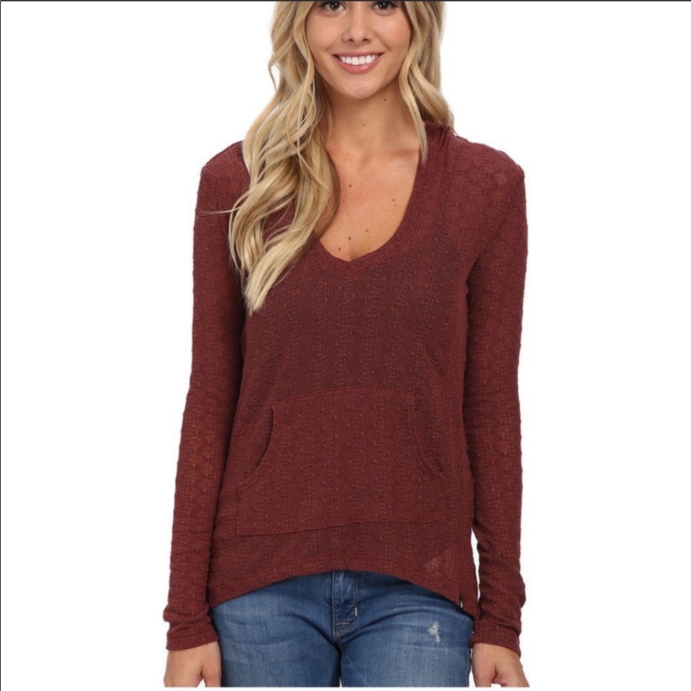 VOLCOM vneck longsleeve w hoodie